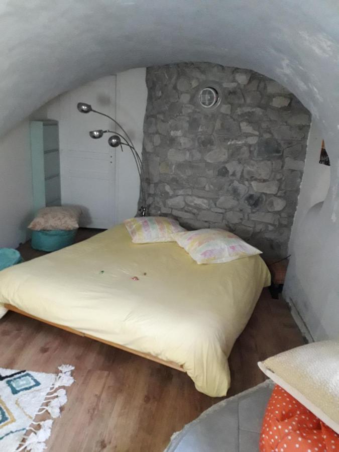 לינה וארוחת בוקר Glandage Le Colombier מראה חיצוני תמונה