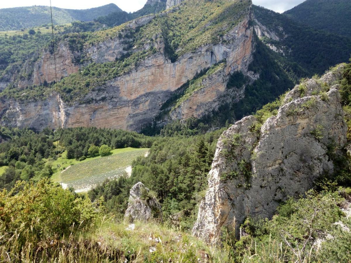 לינה וארוחת בוקר Glandage Le Colombier מראה חיצוני תמונה
